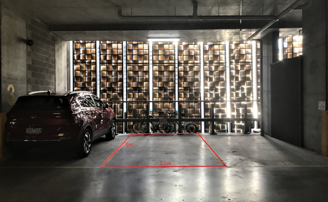 Great parking in Docklands