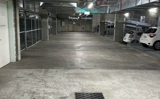 Secured Carpark Carlisle Street St Kilda