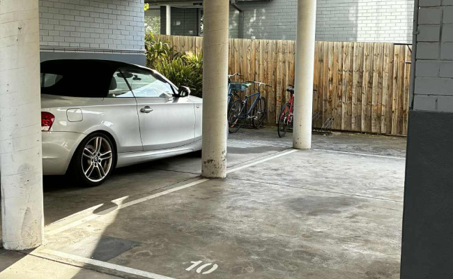 Great parking in St Kilda