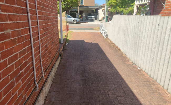 Leederville - Safe Driveway Parking close to Water Corp and Council Buildings