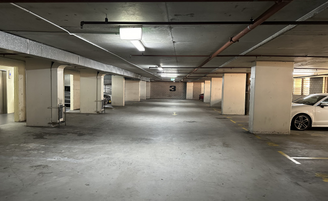 Secured parking in CBD (267 Castlereagh St)