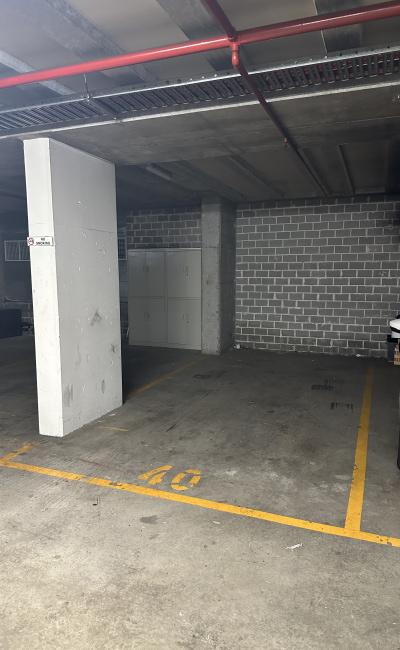 Great parking space near CBD