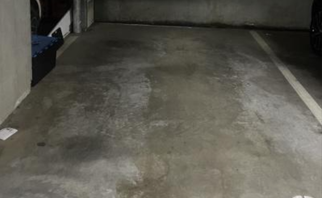 Secure undercover car space near CBD, hospitals and public transport options