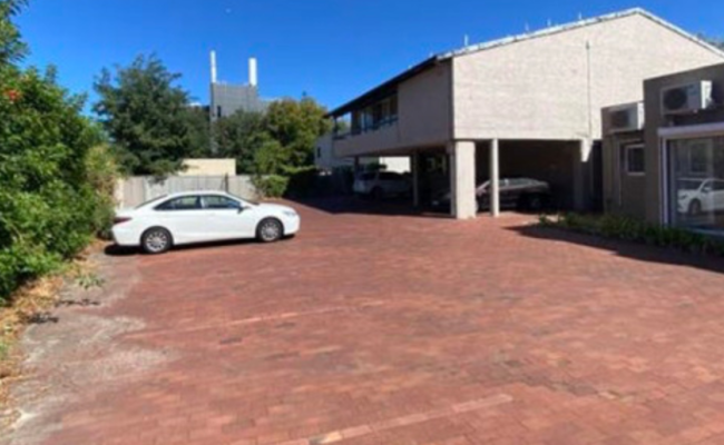 Outdoor Parking Available in private area behind my building across from South Perth Zoo