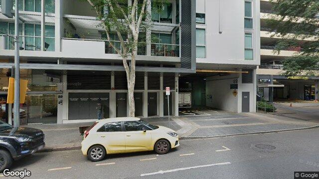Brisbane City - Secure Undercover Parking Near Uptown Shopping Mall