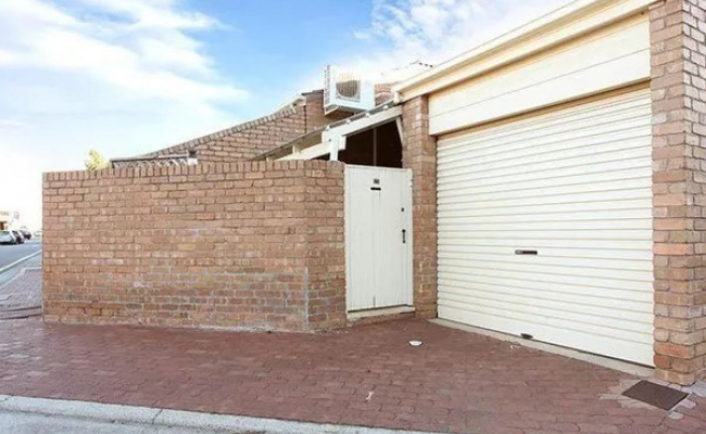 Adelaide city garage for rent