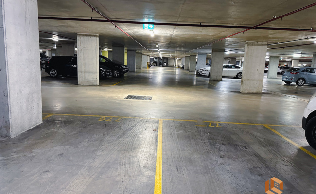Secured parking in Mascot (12 Church Ave)