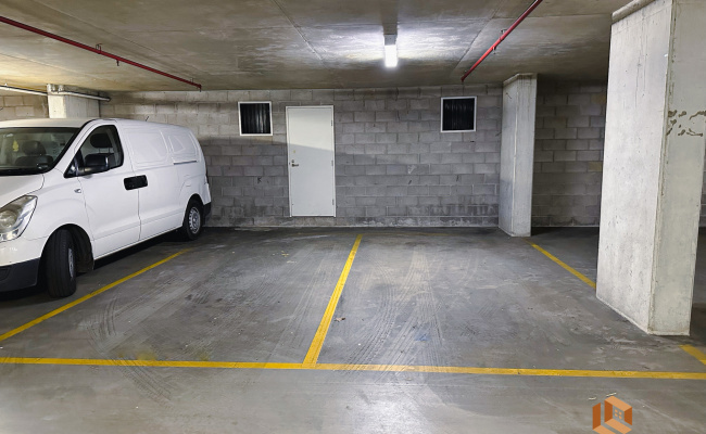 Secured parking in Mascot (12 Church Ave)