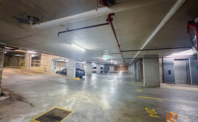 Secured parking in Mascot (1 Church Ave)
