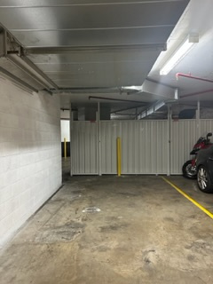 Parramatta - Secure Parking & Storage Cage in Altitude Meriton