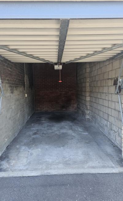 Great Lock up Garage Space 3 mins from Top Ryde and buses