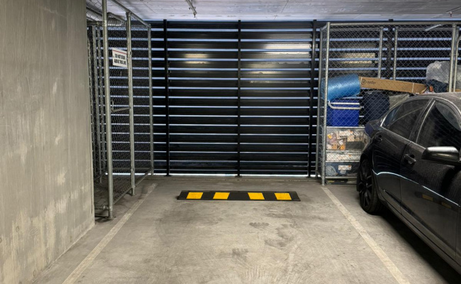 Secure Indoor Parking Space in Southbank