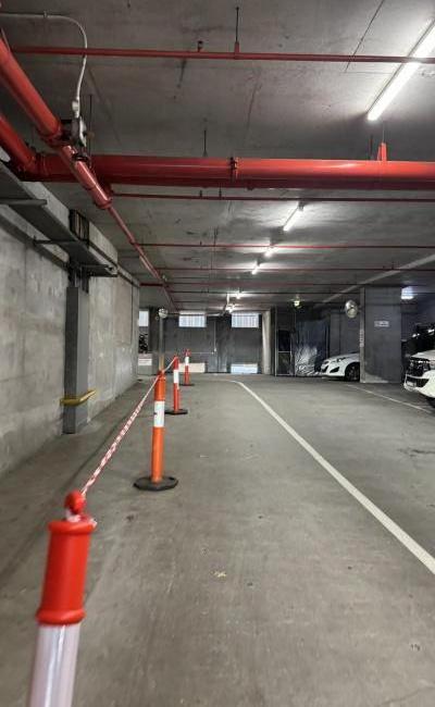 Great Parking near CBD in Southbank