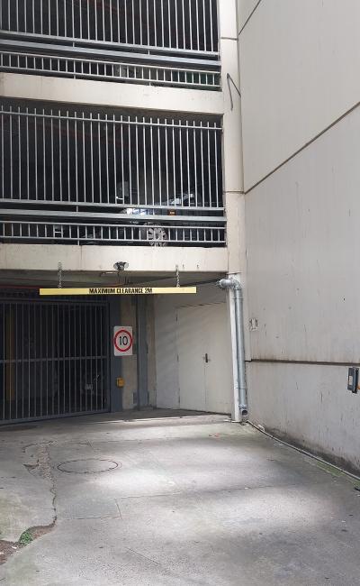 Great car parking in Southbank, close to all attractions in city & South Melbourne Market