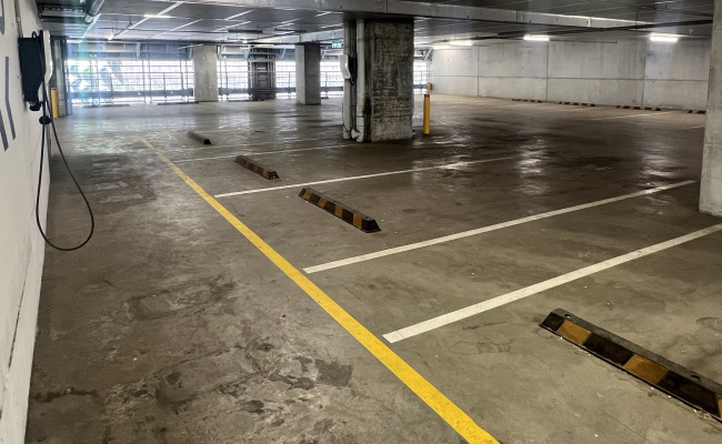 Southbank Secured Unreserved Daily Parking via LPR access