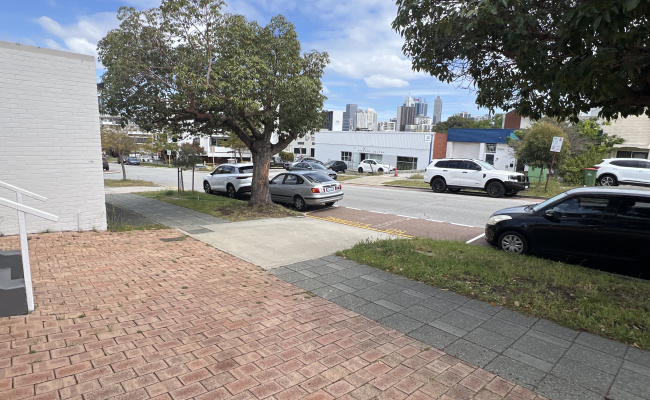Claisebrook - Outside Parking