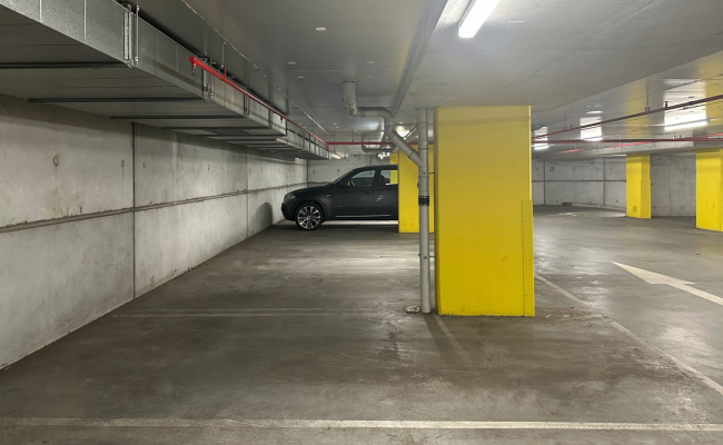 Indoor Parking slot near SOUTH YARRA train station
