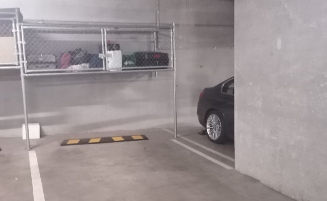 Secure Underground Parking in South Yarra (Claremont St)