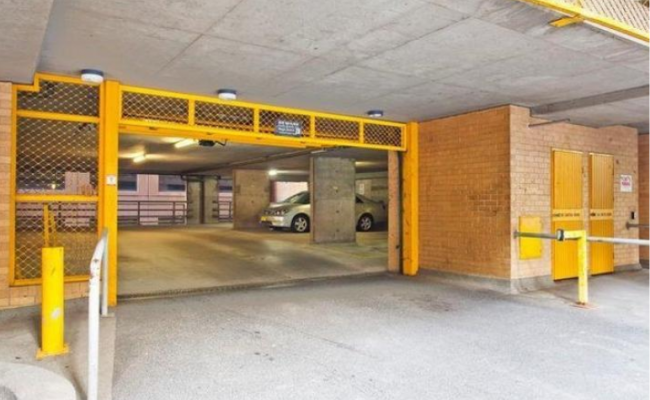 Sydney - Secure Indoor Parking near QVB