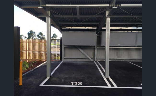 Great car park space available near Williams landing station. Just 5mins walk away.