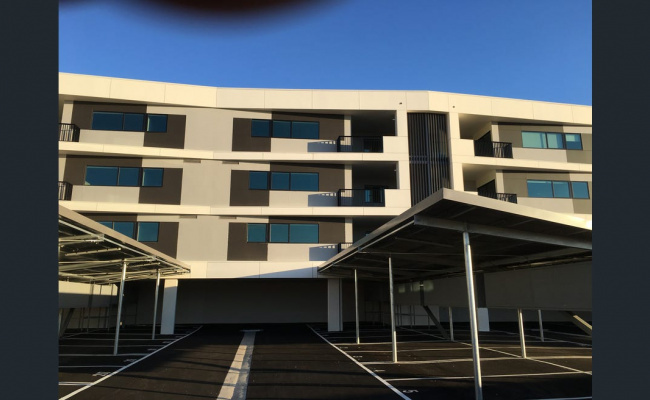Great car park space available near Williams landing station. Just 5mins walk away.