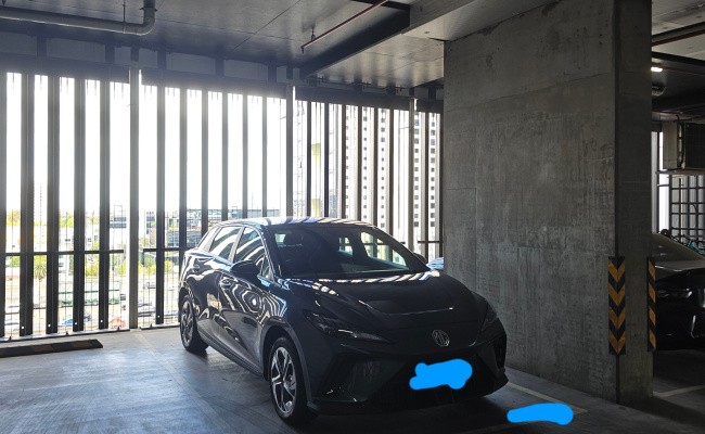 Close to CBD Parking Space Opposite Crown in Southbank