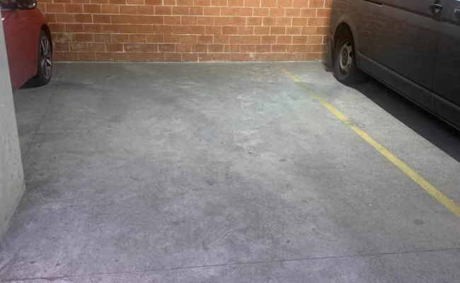 Secure Garage in safe area of  Redfern