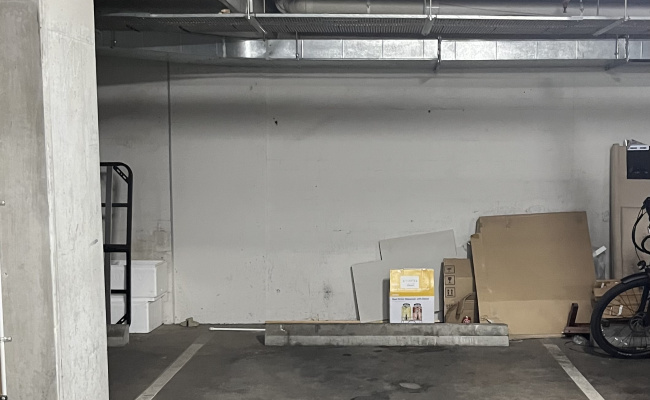 Great under cover lock up garage. Opposite Vic market, walking distance to universities & hospitals