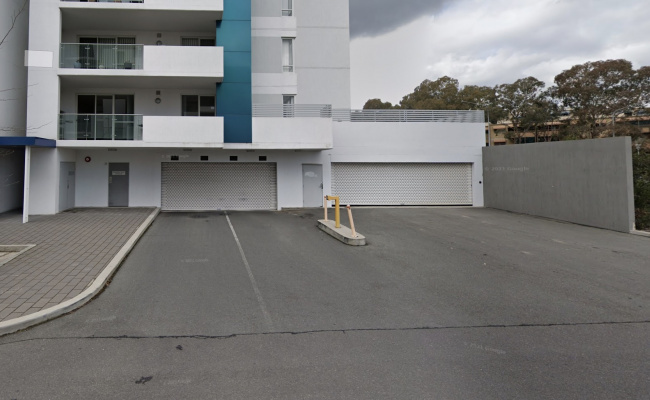 Secured car park in Belconnen (College St)