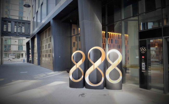 Collins St Docklands level 5 car park