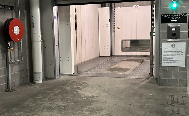 Parking Space in CBD collins street