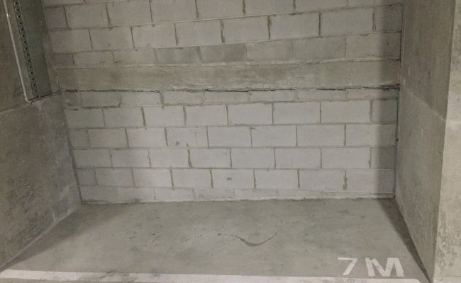 Cheap Indoor Motorbike Parking in Melbourne CBD