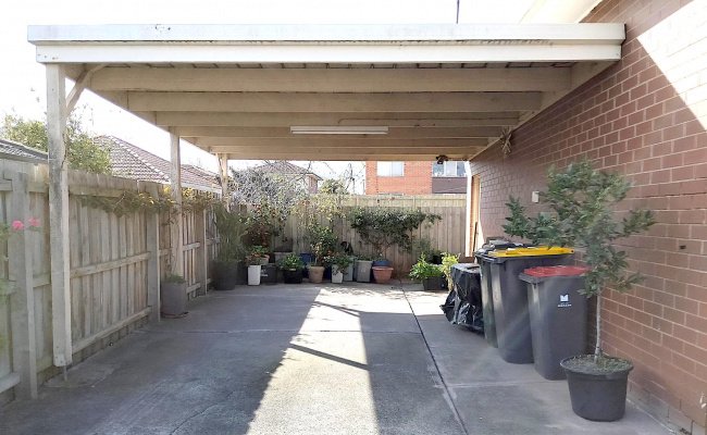 Carport parking opposite Monash Medical Centre