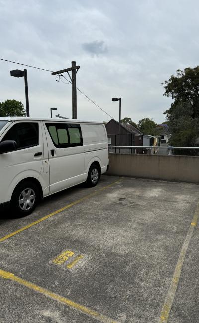 Perfect for match days and gigs! Close to the city and Eastern Suburbs.