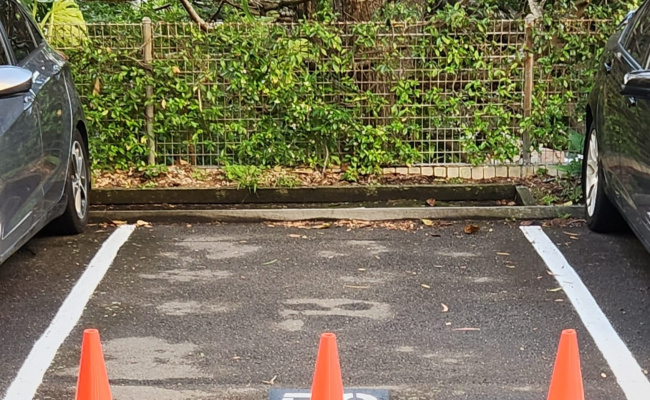 One private parking spot available for rent on Ground level. 24hrs access. Bay no. 52