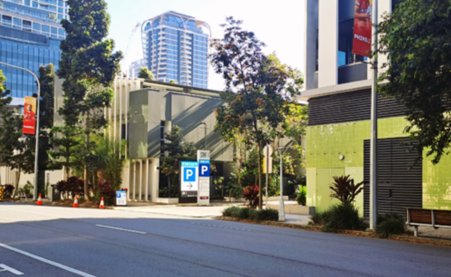 Parking Space Near CBD Very Convenient for Office Workers