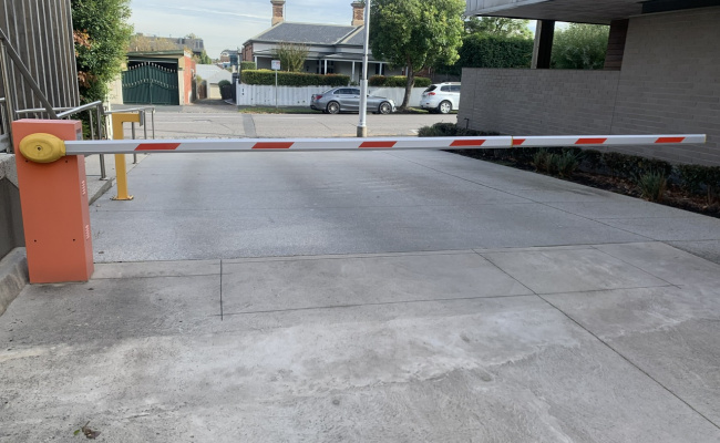 Kew - Secure Undercover Parking near Kew Shopping Centre/High St. **More than 15  Spaces Avail**