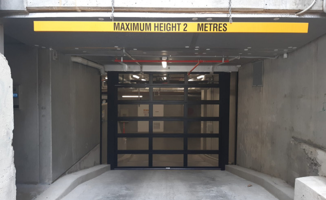 Secure Car Park - North Melbourne - 24Hr Access - Walking distance to Hospitals