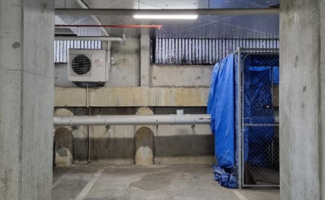 Secure parking near Royal Melbourne Hospital, Melbourne University and Queen Vic Market