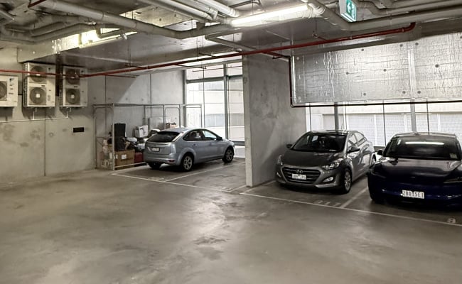 Great parking near CBD