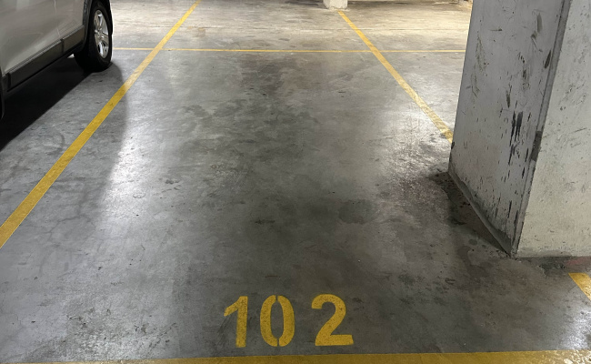 Secured parking in Mascot (Coward St)