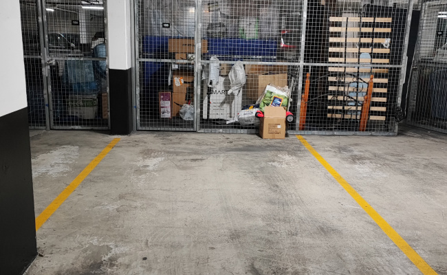 Parramatta - Great Indoor Parking close to Train Stations