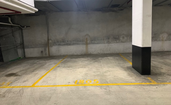 Cowper street covered car park at Parramatta