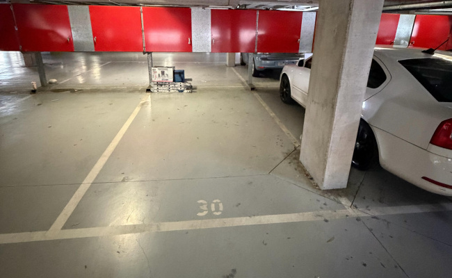Maidstone Magic! Secure Undercover Space with 24/7 Access. SPECIAL OFFER: GET YOUR FIRST WEEK FREE!