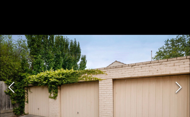 Secure lock up single garage in Caulfield North