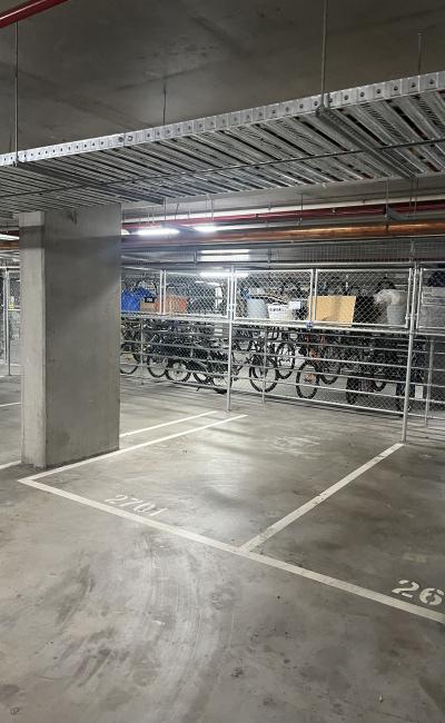 Secure garage parking space in Richmond