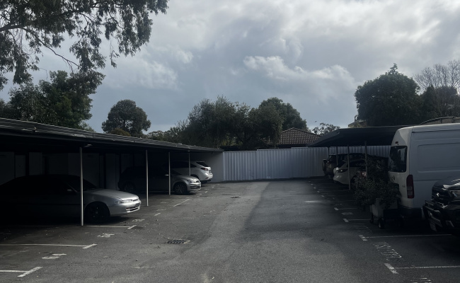 Undercover parking space near hospitals & UWA