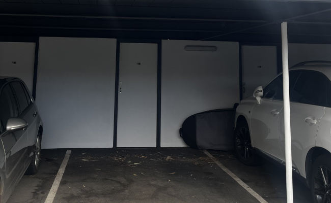 Undercover parking space near hospitals & UWA