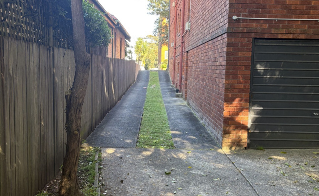 Great Parking Space - 5 mins from Randwick Hospital!