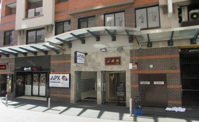 Car Space Located In Centre Of Chinatown To Lease